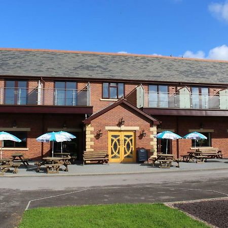 Riverside Park & Country Club South Molton Exteriör bild